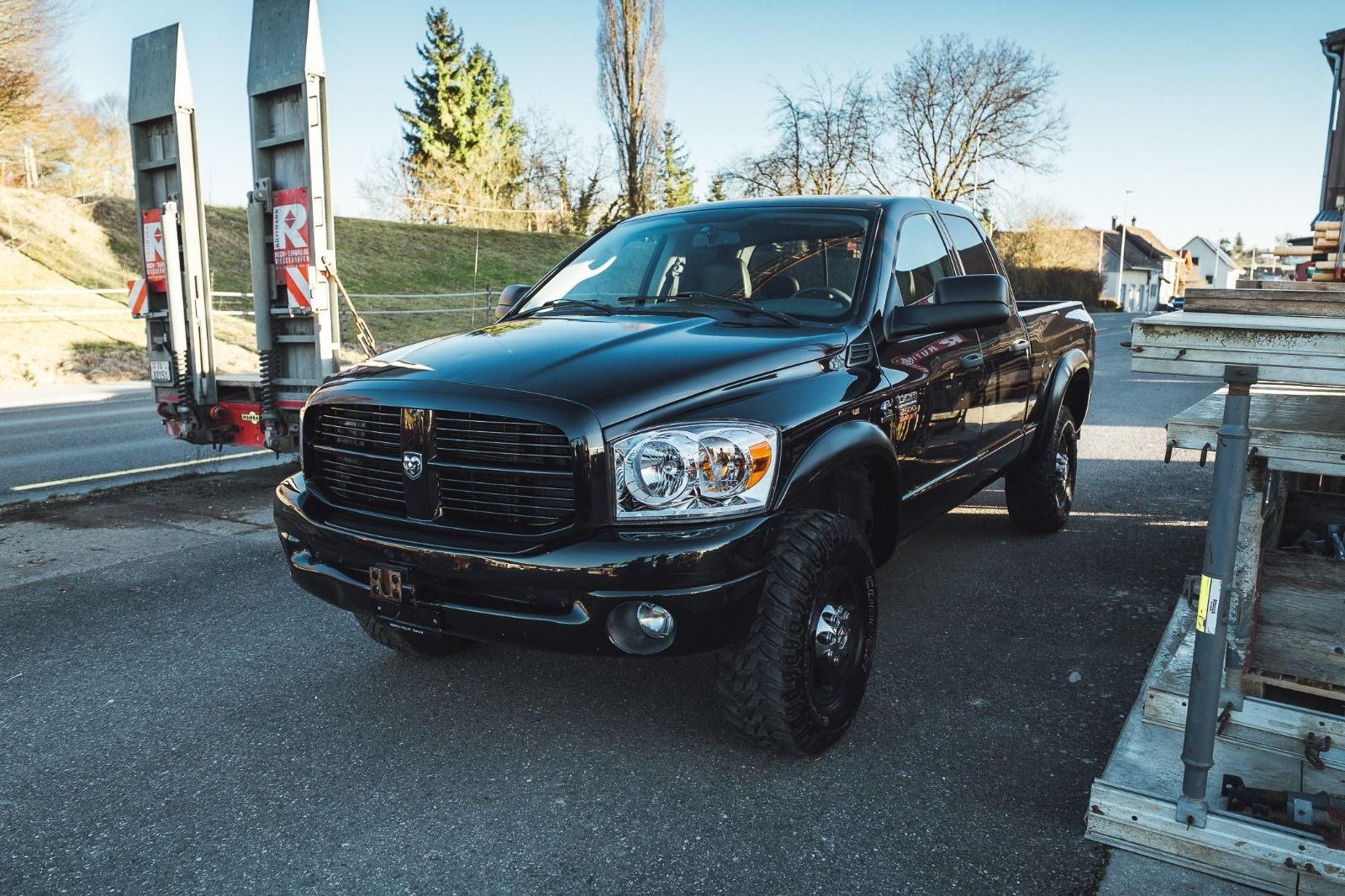 Dodge Automobili: DODGE RAM 2500 / 6.7 L / 10 T AHK / EINTAUSCH MÖGLICH – Usato da Diessenhofen venduto da Chlutteri 1