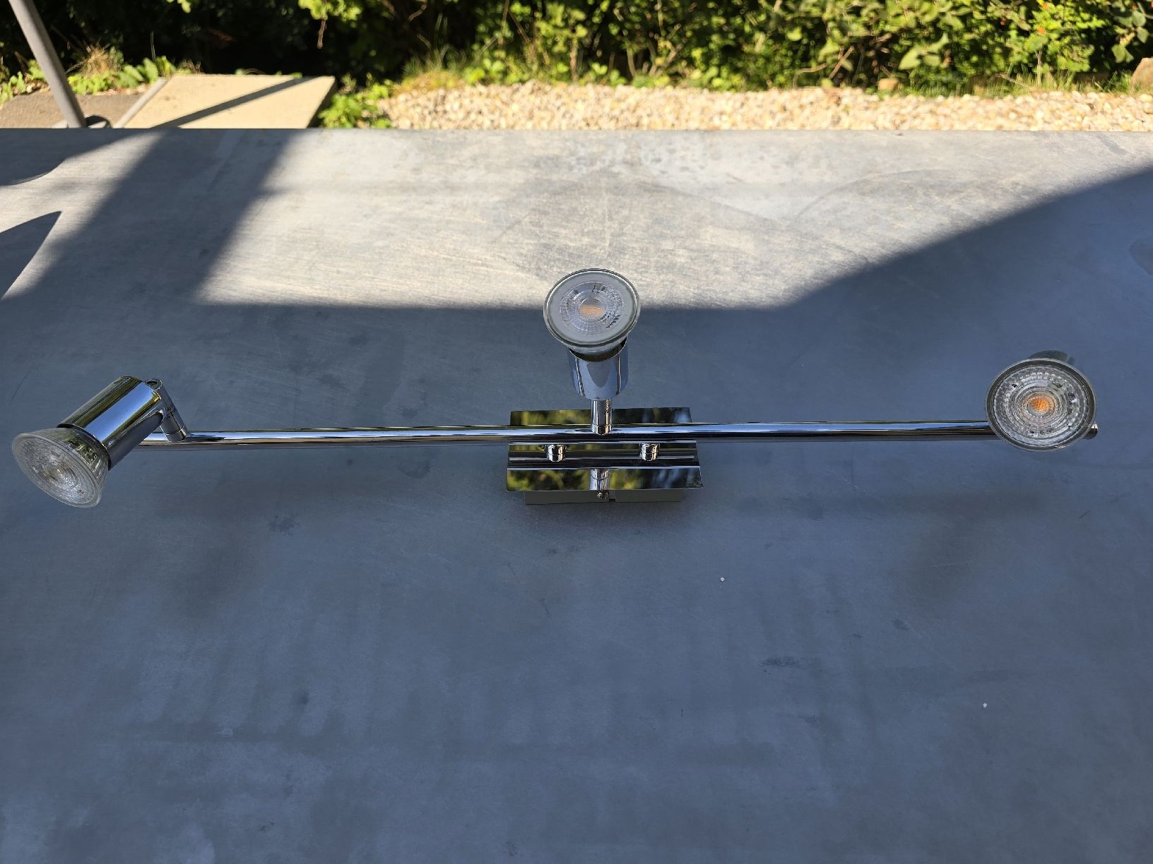 Lampade: Deckenlampe 3 Spots Chrom Metall gebraucht – Usato da Schönengrund venduto da XLOS