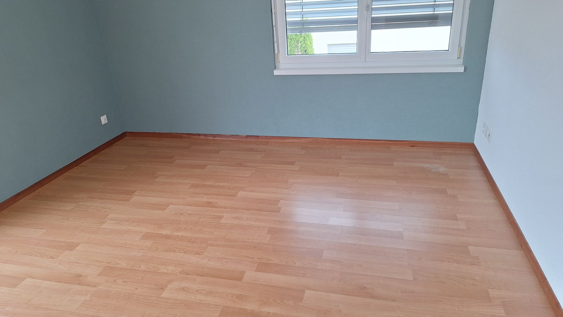 Bodenbeläge: Laminat ab 1.- – Gebraucht aus Kradolf von sar_5bqk 1