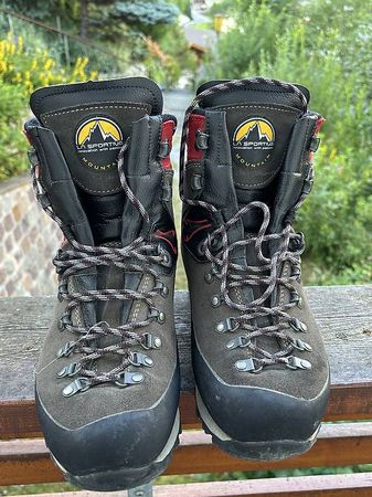 La Sportiva Karakorum Trek GTX
