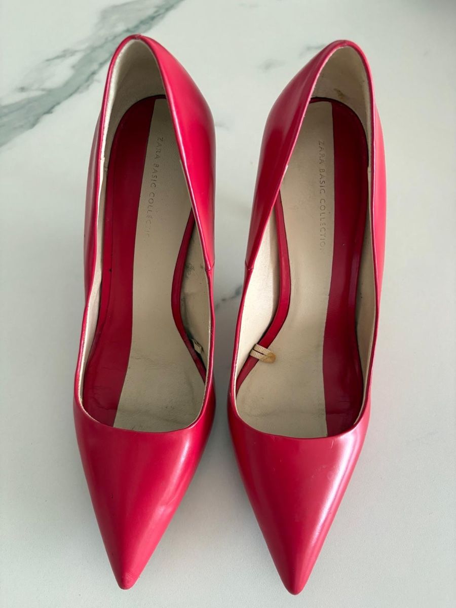 Zara Scarpe da donna: Schöne rote Zara Pumps Grösse 38 – Usato da Triesen venduto da ValDeMer85