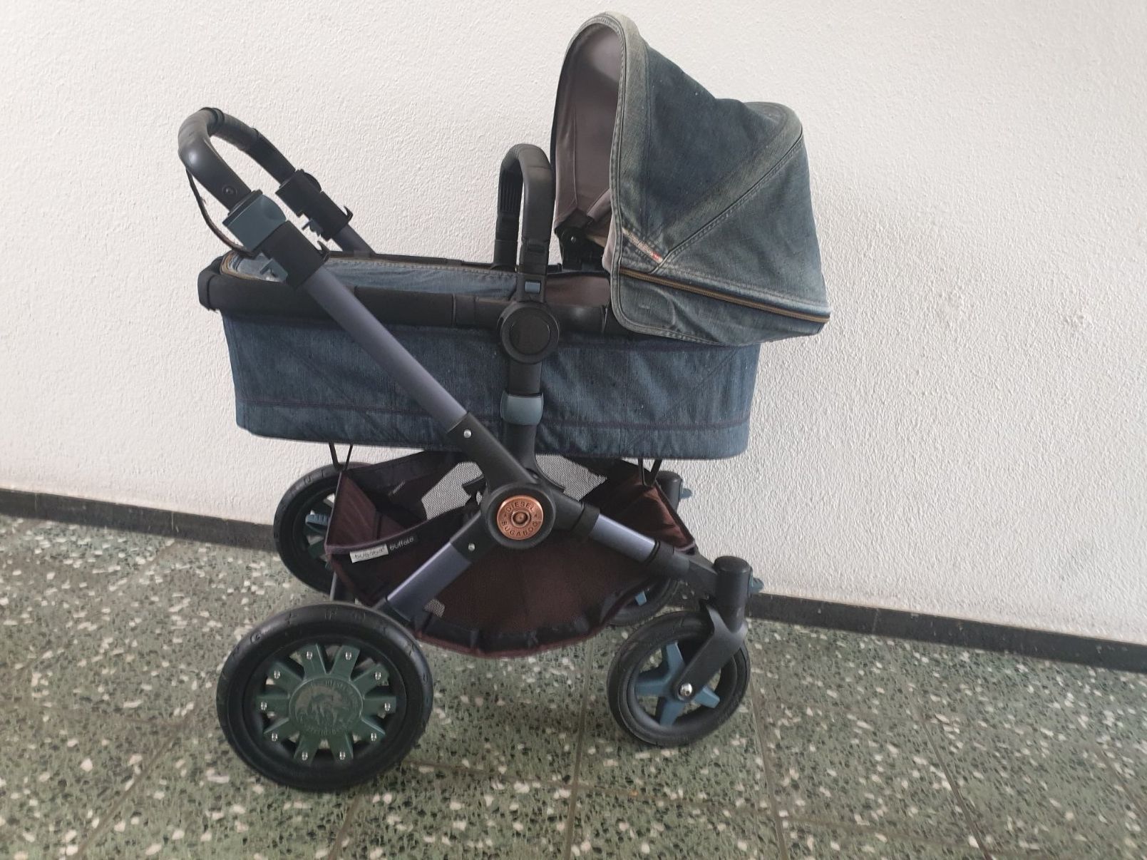 Bugaboo Kinderwagen: Kinderwagen Bugaboo Diesel – Gebraucht aus Zürich von sho_g8sf
