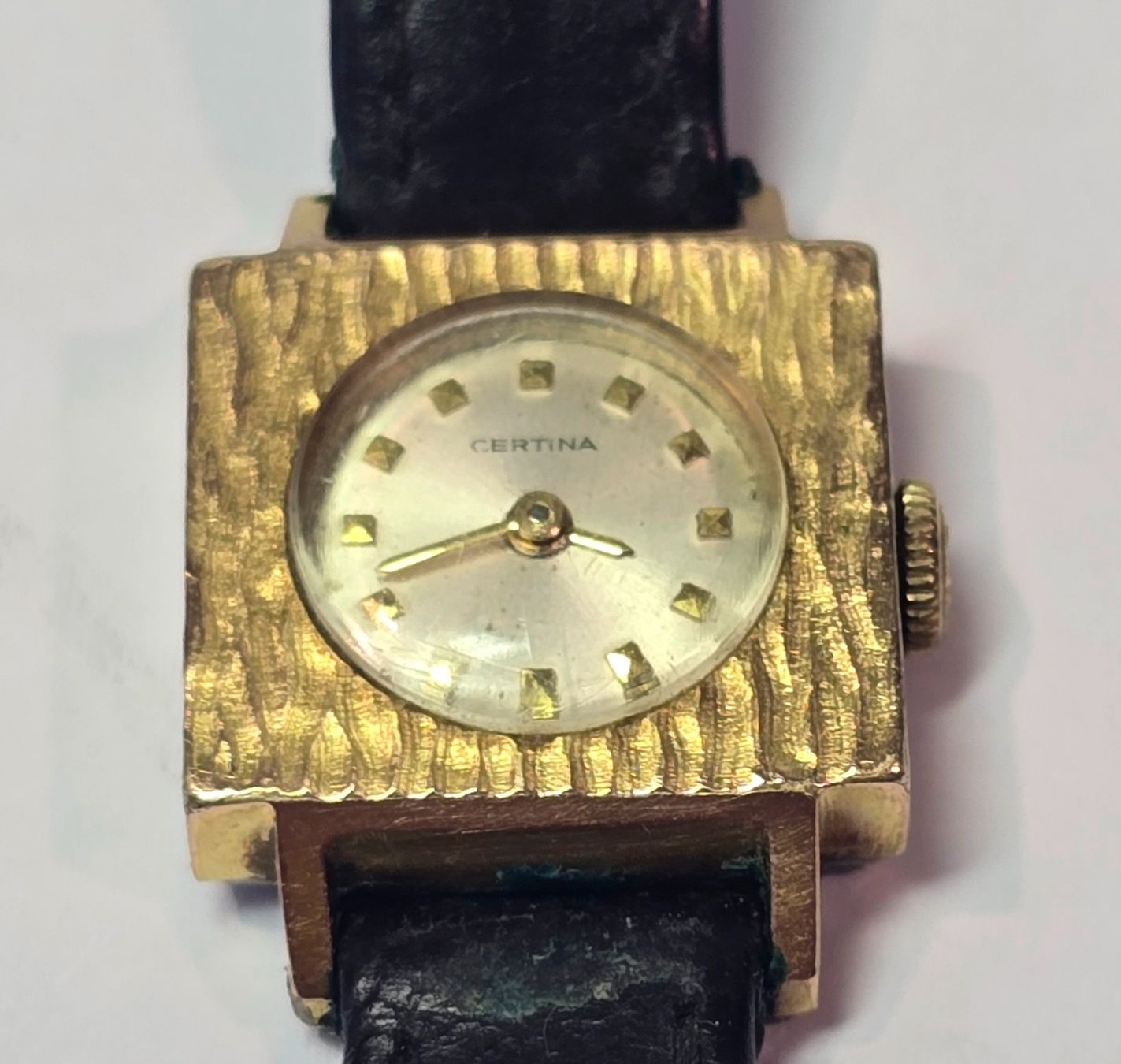 Uhren: Alte mechanische Armbanduhren – Defekt aus Ennetbürgen von 50shafali53 1