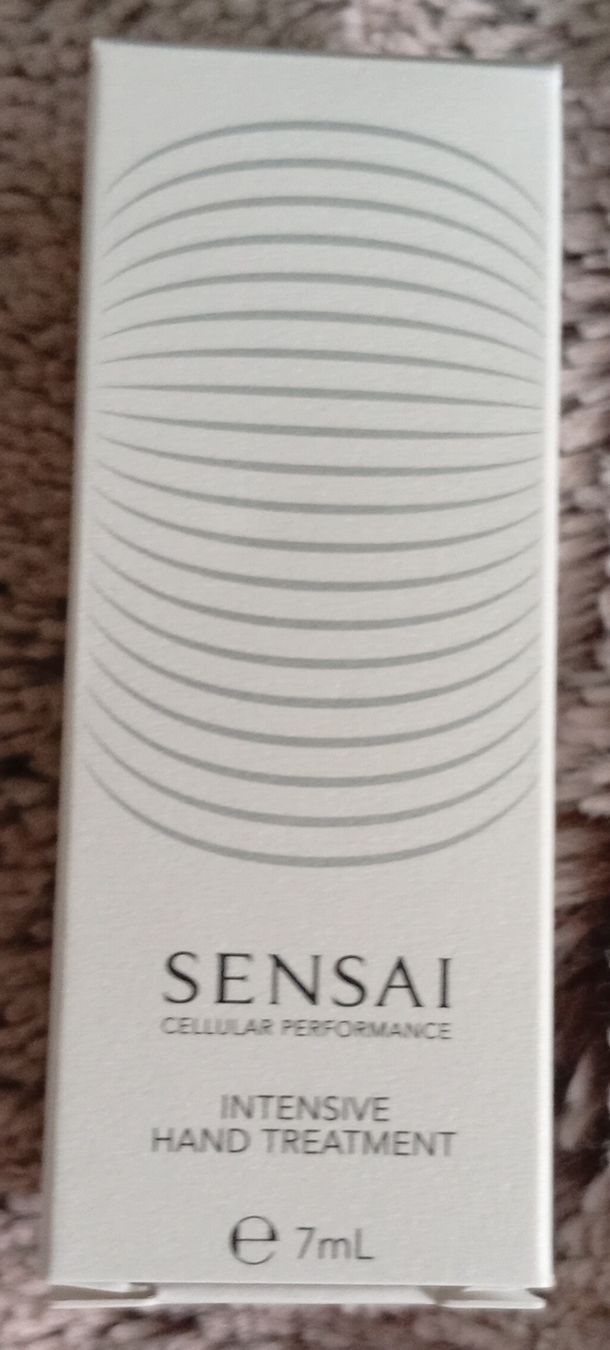 Sensai Soins du visage: Sensai Cellular Performance Intensive Hand Treatment 7ml – Neuf avec emballage d'origine à Zürich par kin_5jm2