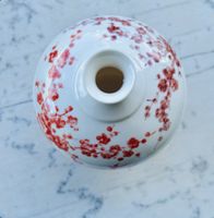 Schöne Frühlings-Vase, Kirschblüten-Design, Swiss Made
