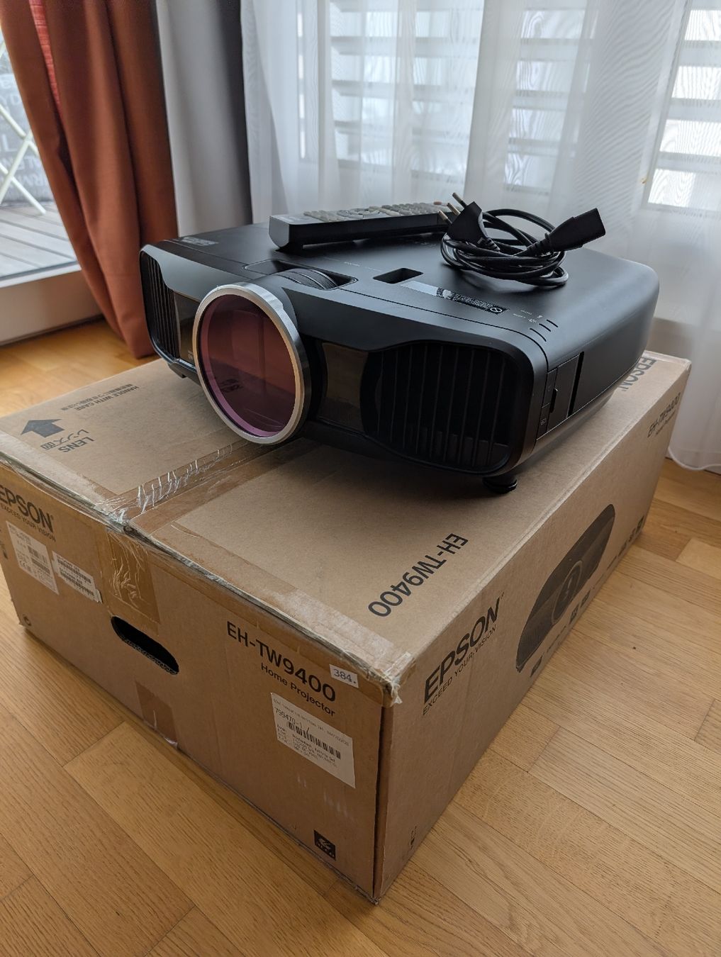 Vidéoprojecteurs: Epson EH-TW9000 Beamer – D'occasion à Bern par ric_s8f6 1