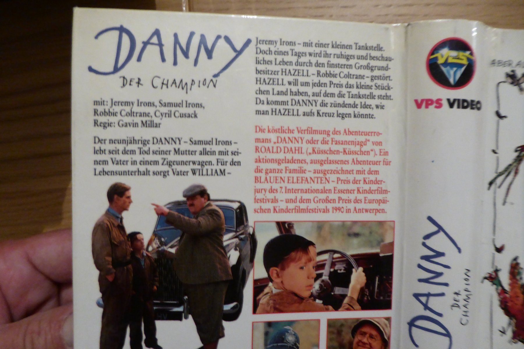 Alle VHS: VHS Danny the Champion mit Backup DVD – Gebraucht aus Allschwil von Summelsarium 2