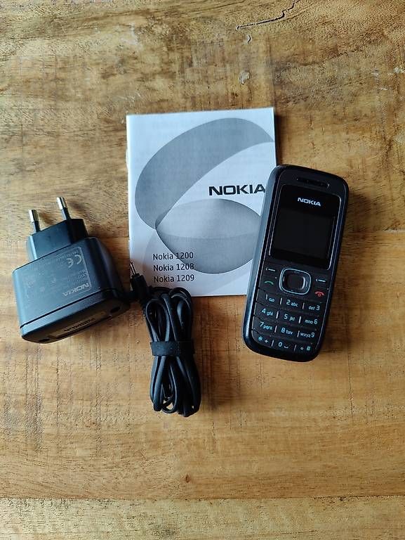 Telefoni cellulari / Smartphones: Nokia 1208 – Usato da Davos Platz venduto da ber_zfv9