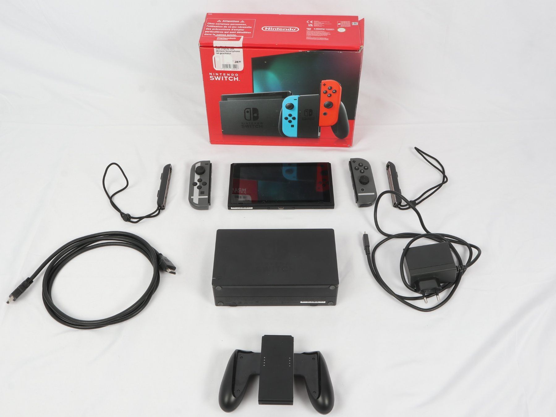 Nintendo Console: NINTENDO Switch – Usato da Steinen venduto da Restwert_Steinen