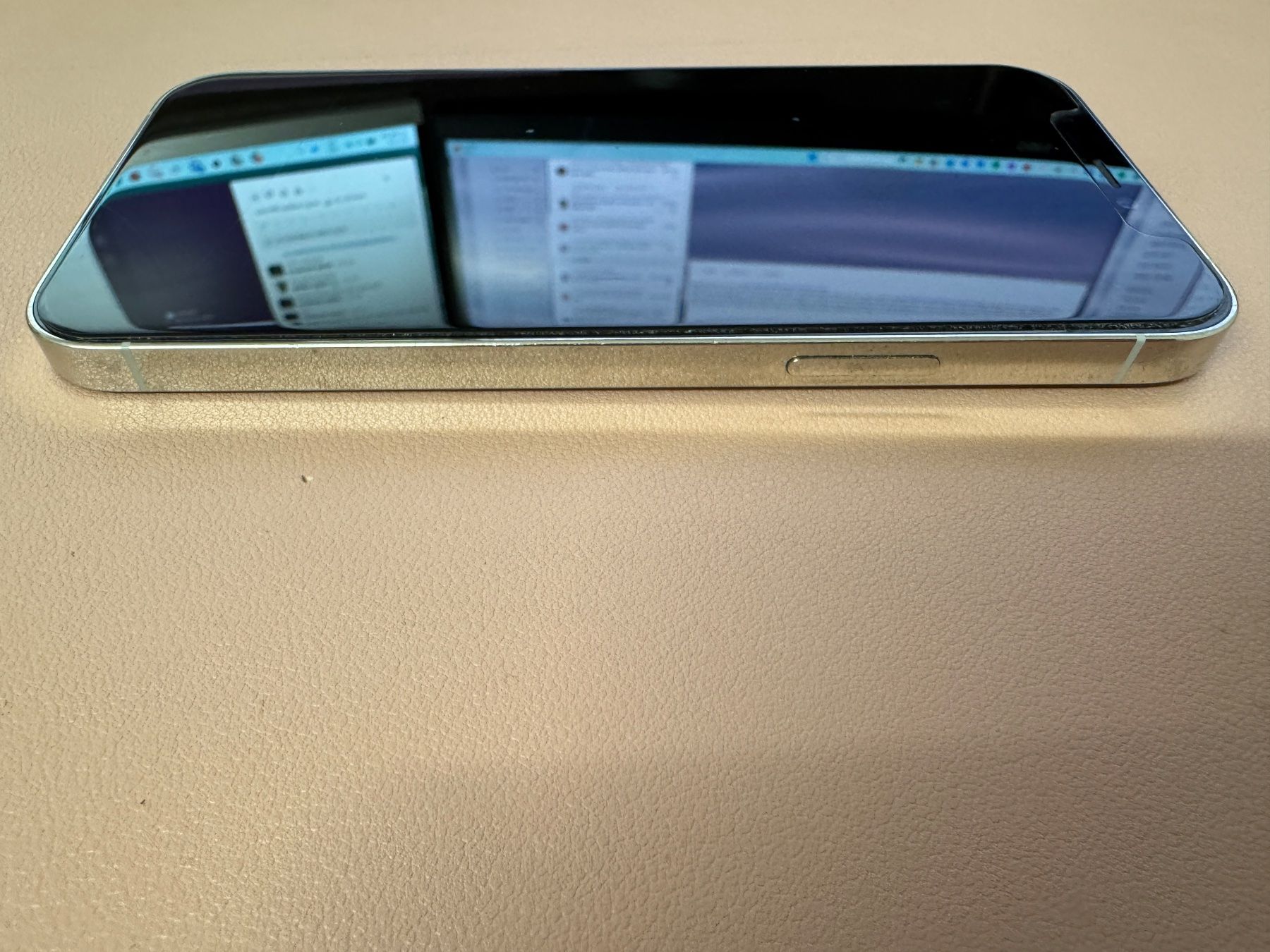 Apple Telefoni cellulari / Smartphones: iPhone 12 Pro Weiss 128 GB gebraucht – Usato da Therwil venduto da Catsoleil 4