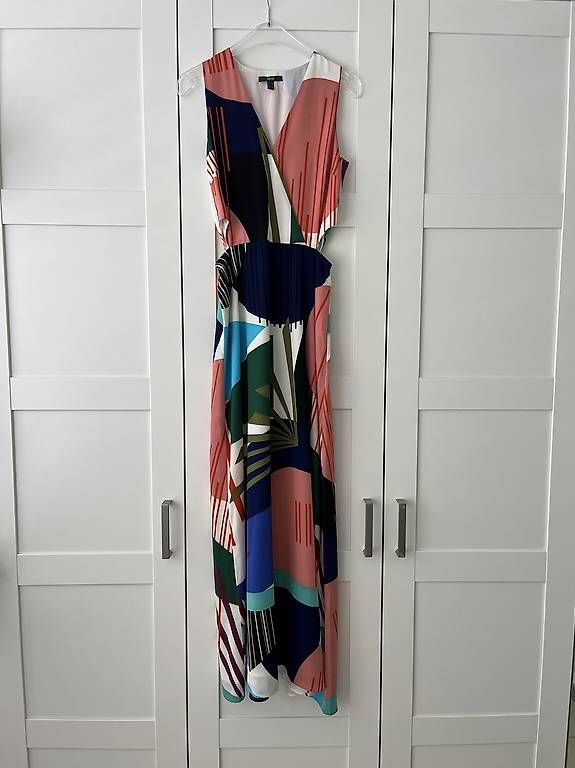 Vestiti: Esprit Maxikleid Gr 38 neu – Usato da Oftringen venduto da sdo_5gdp