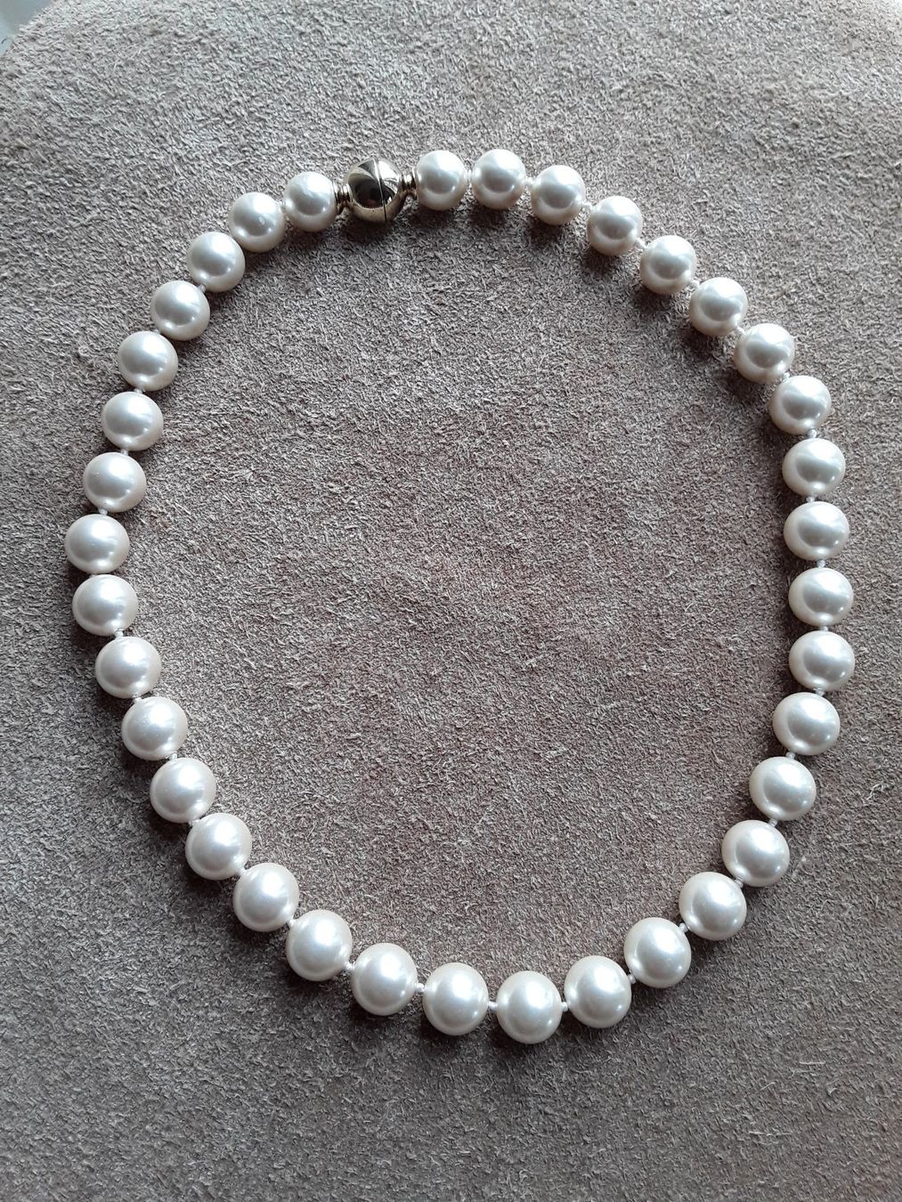 Catenine: Dicke Vintage TOP Perlenkette mit Magnetverschluss – Usato da Zürich venduto da helsan 3