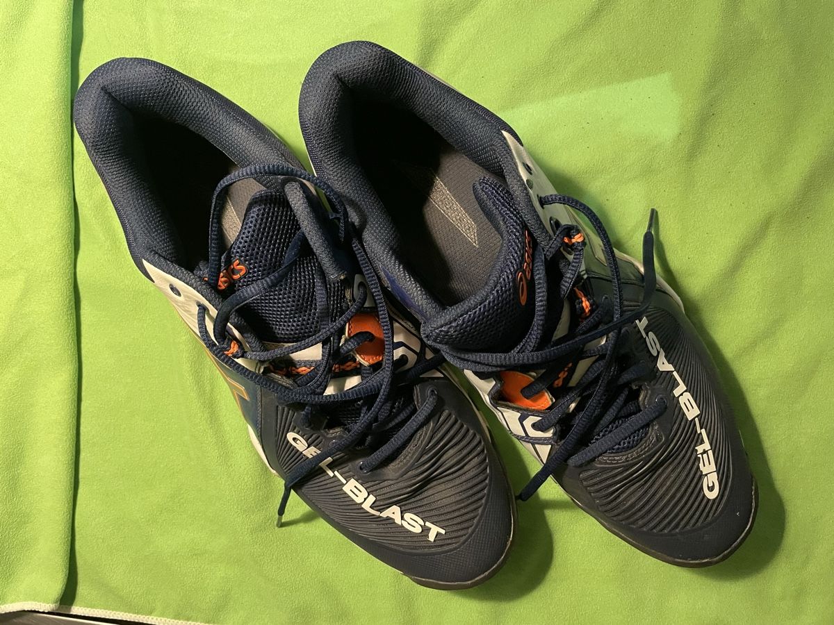 Asics Scarpe da uomo: Asics Gel-Blast 7 Herren Grösse 46 – Usato da Büren an der Aare venduto da mii_57vx 1