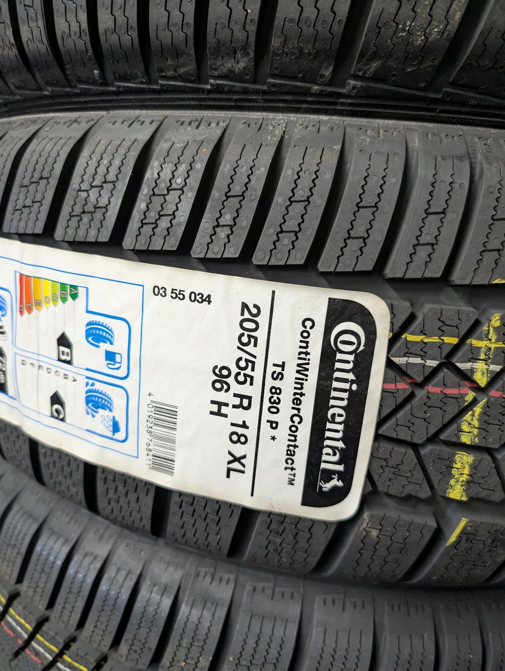 Continental Pneus & Roues: Winterreifen  – Neuf avec emballage d'origine à Dürrenäsch par Pneu-Idris 2