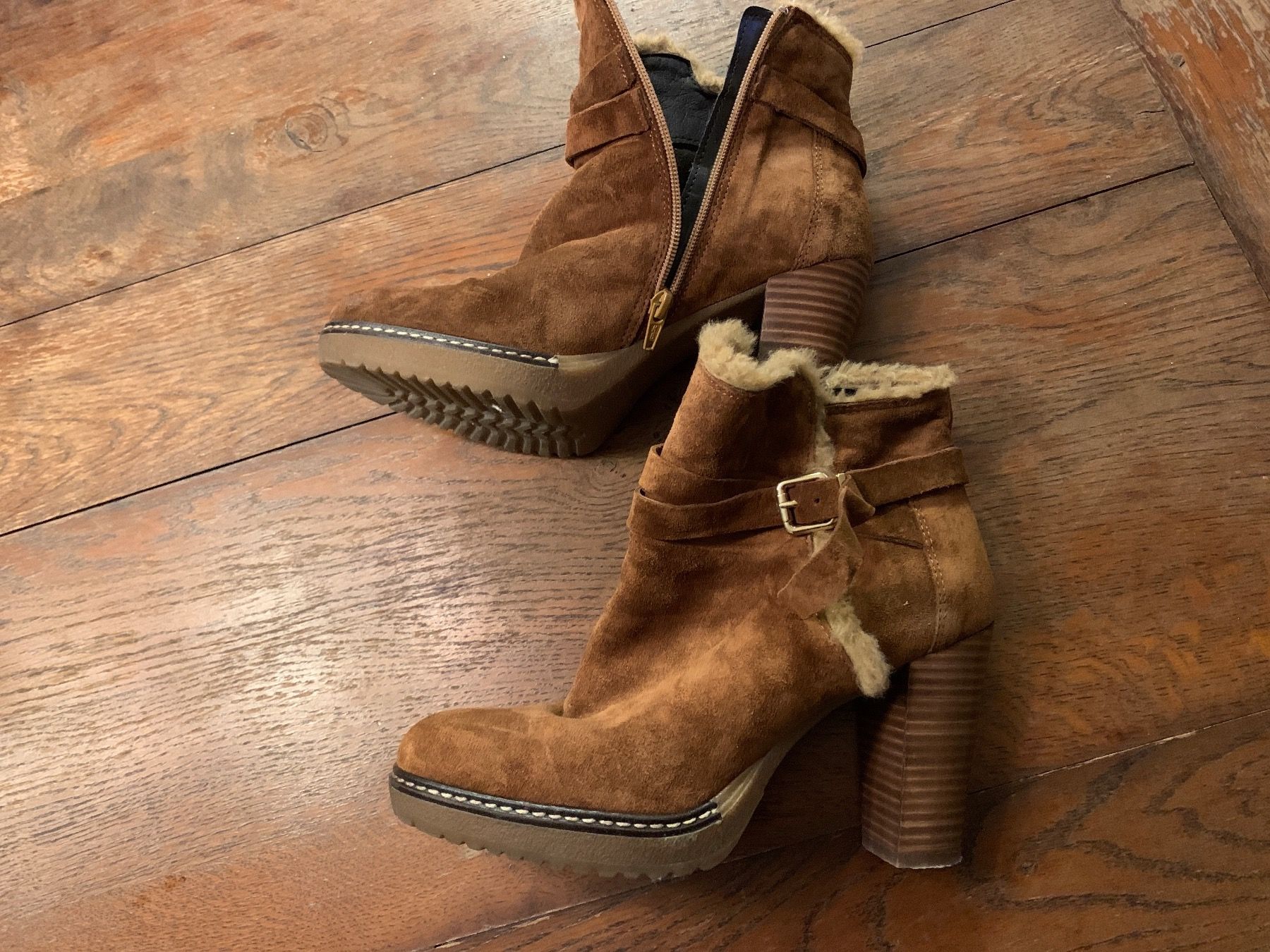 Walder Scarpe da donna: Stiefeletten mit Absatz von Walder Gr. 39 – Usato da Oberweningen venduto da Bumblebee2
