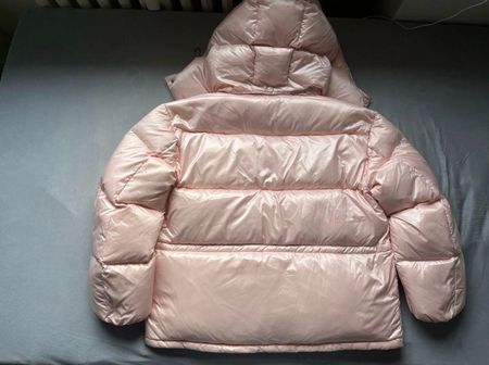 Moncler Daunenjacke Rosa Grösse S Wintertop Zustand 56 Ze...