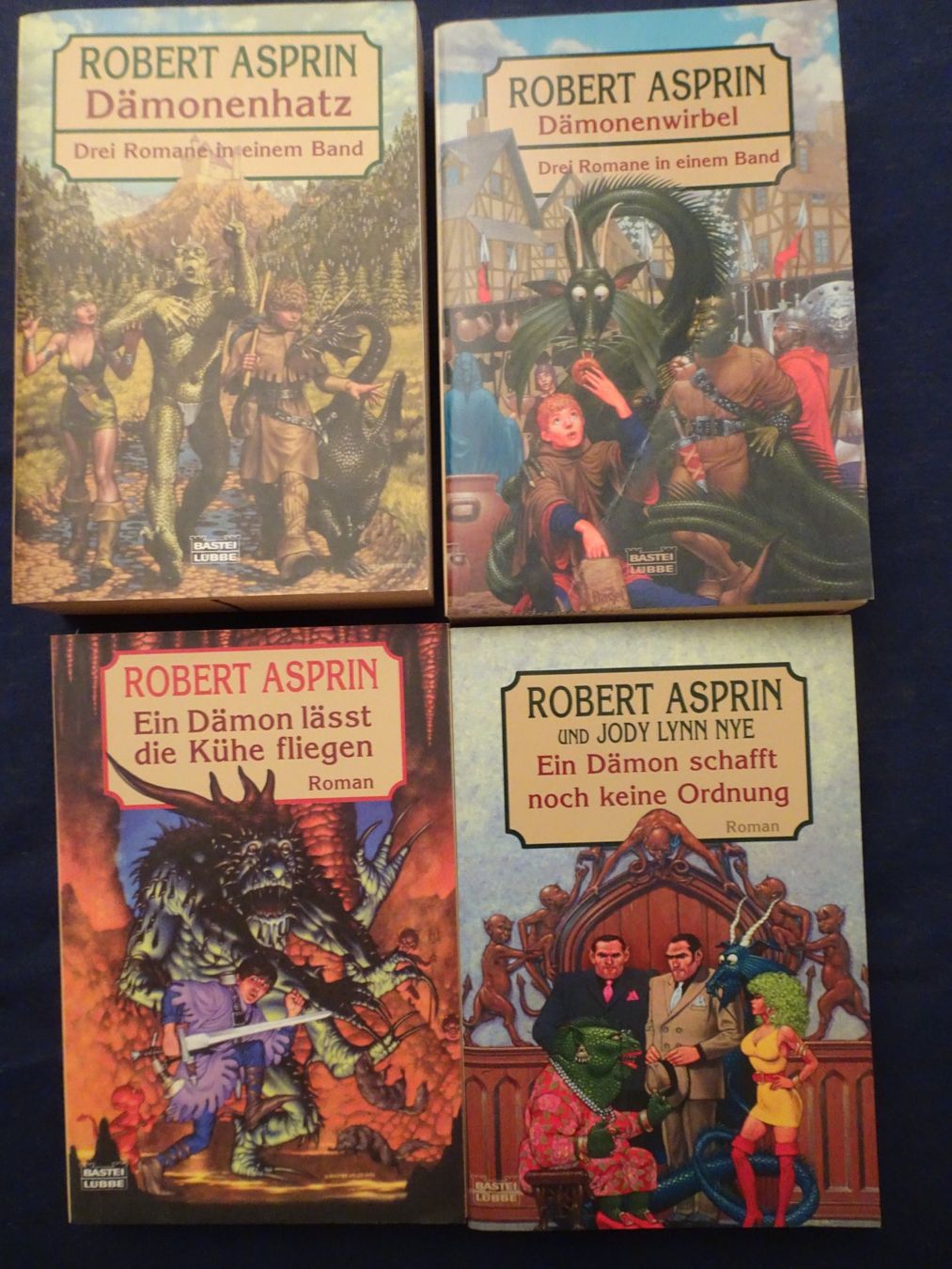 Libri: Robert Asprin Fantasy Bücher-Set, – Usato da Schönenwerd venduto da schnitzunddrunter