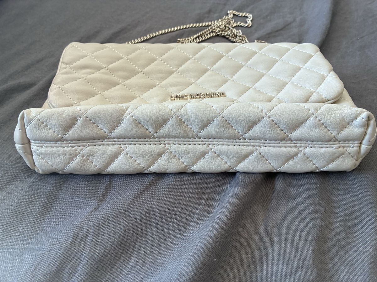 Sacs: Pochette Moschino  – D'occasion à Bellinzona par Whale_ 1