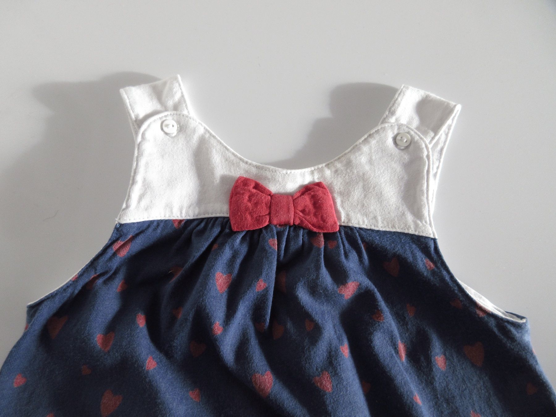 Vestiti & Gonne: Baby Rock, Kleid, Einteiler, Baumwolle, Gr. 71, 9 Mte. – Usato da Egg b. Zürich venduto da Mogli93 1