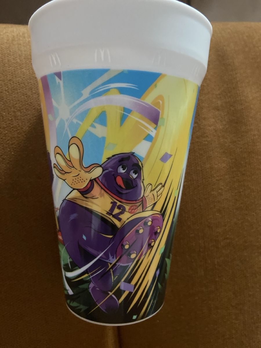 Recipients et similaires: FIFA Becher Mc Donald  – Neuf (Voir description) à Rechthalten par nicole050 1