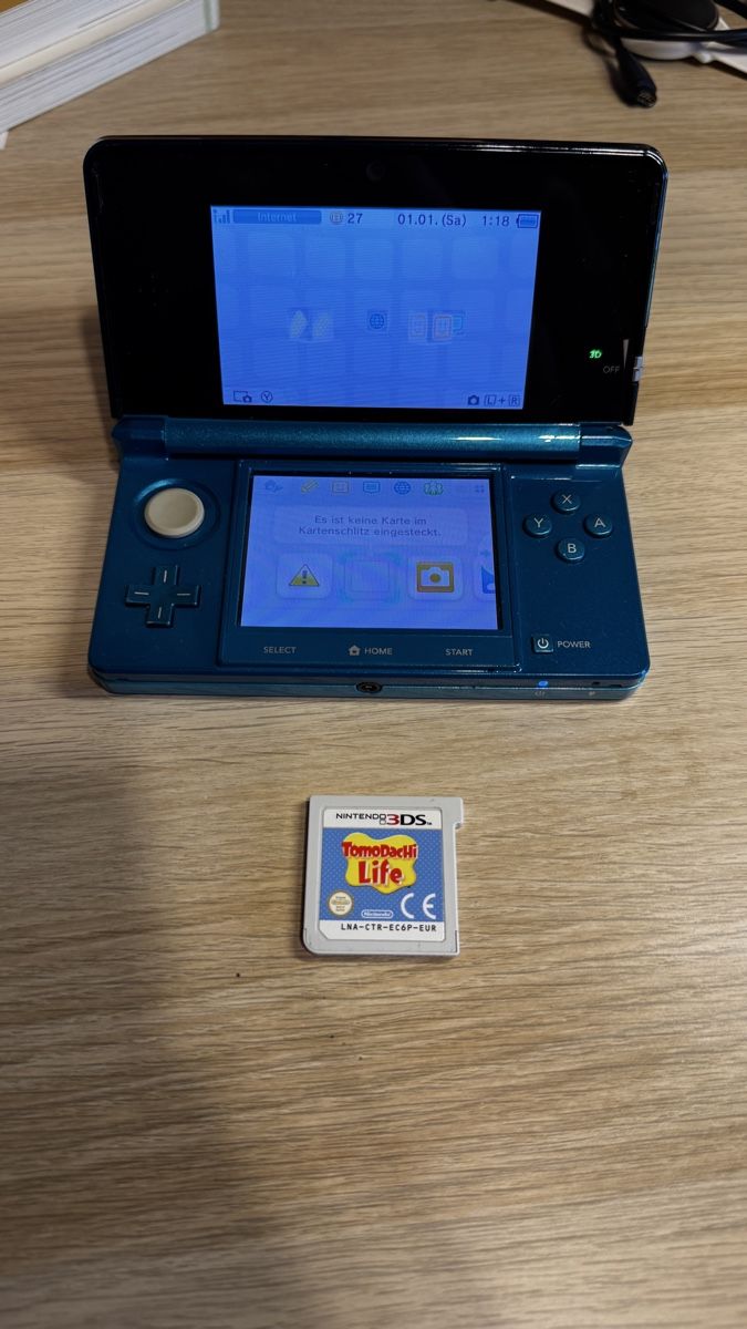 Nintendo Console: Nintendo 3ds + Tomodachi Life – Usato da Oschwand venduto da pinguin075