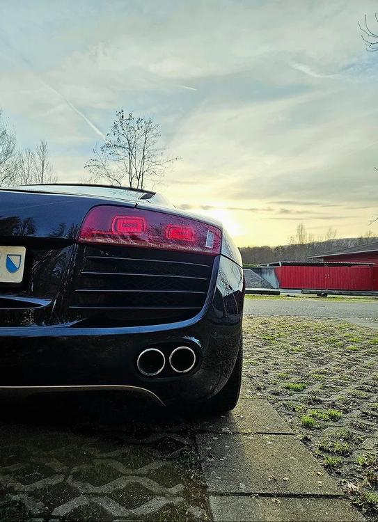 Audi R8 FSI Quattro, 4.2, 8 Zylinder, 53000km. TOP ZUSTAND!