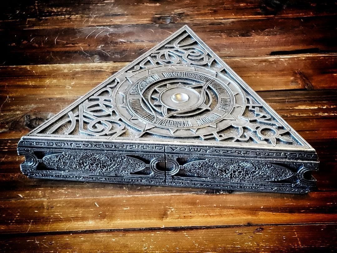 Figuren: Triangle of Light aus Tomb Raider – Neu (gemäss Beschreibung) aus Aesch BL von Eyjo 1