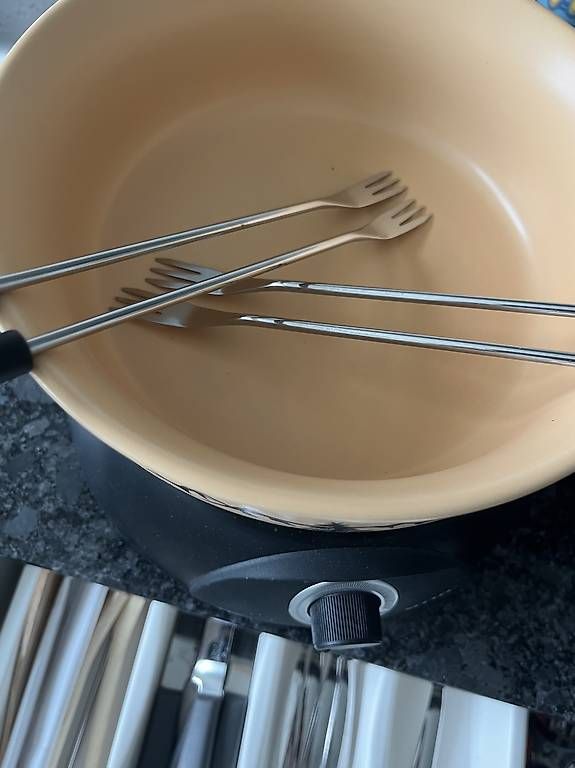Elettrodomestici da cucina: Fondue set – Usato da Dietlikon venduto da clf_g9mp 2