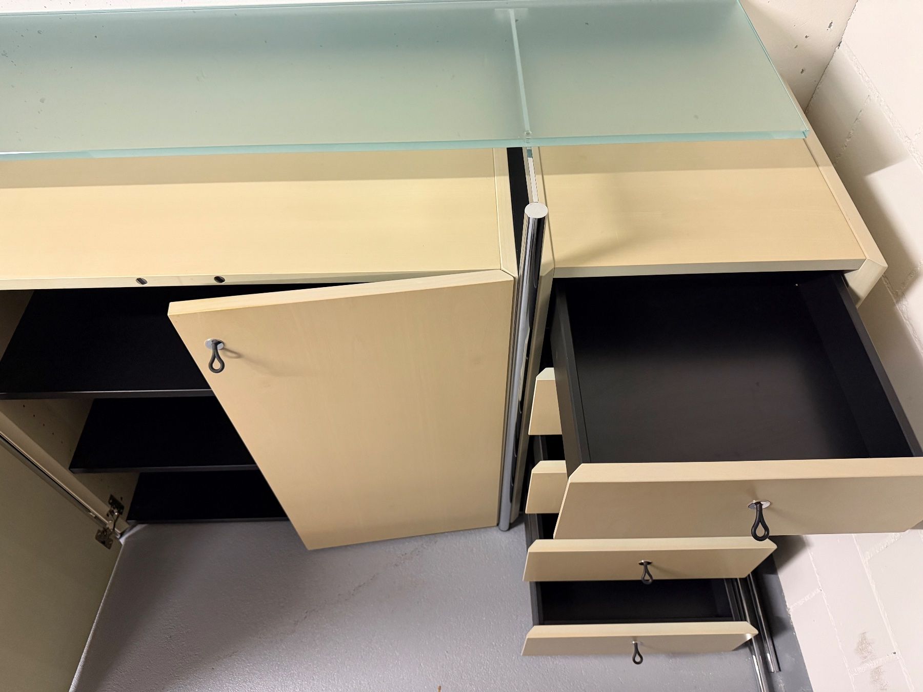 Team By Wellis Cassettiere: Sideboard Team by Wellis – Usato da Baar venduto da Selly_pete 3