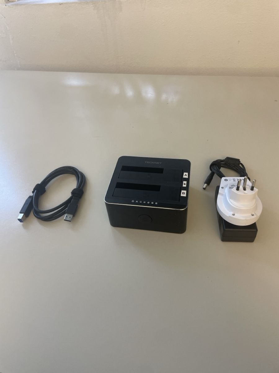 Dockingstation: Dock pour disques durs  – Gebraucht aus Uvrier von SzymonClivaz 4