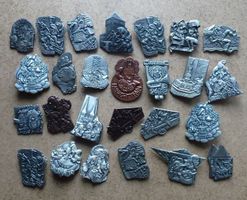 Schöne Sammlung + 26 Stück alte CH Fassnacht Plaketten