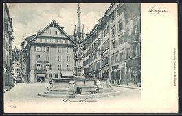 Luzern, Strassenpartie mit Geschäften u