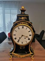 Grande horloge Neuchâteloise avec socle