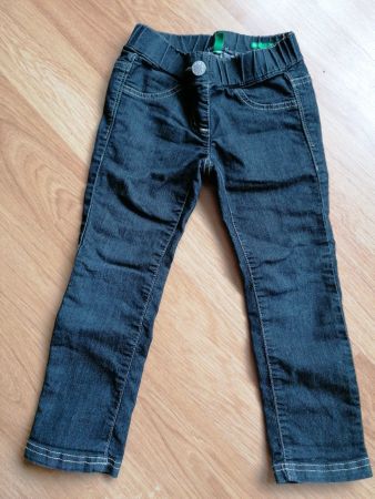 Hose Benneton 3-4 Jahre