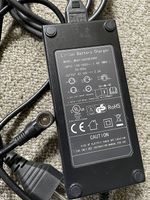 36V E-Bike Ladegerät / Akku-Ladegerät 