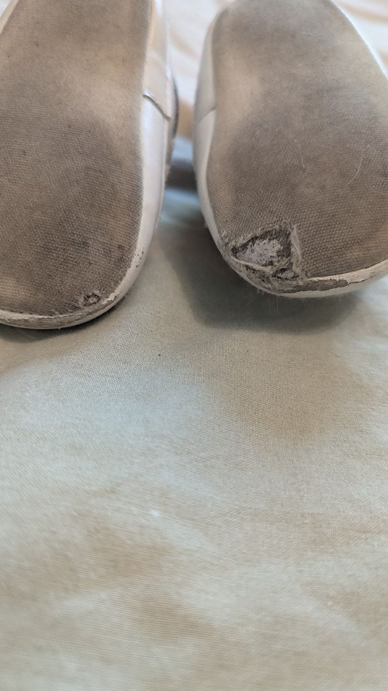 Scarpe per ragazzi: Chaussures bébé taille 18 – Usato da Biel/Bienne venduto da ana_5n9d 1