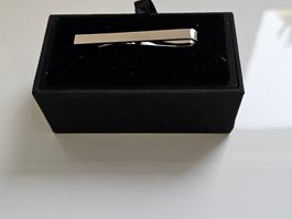 Krawattennadel neu und originalverpackt in Geschenksbox