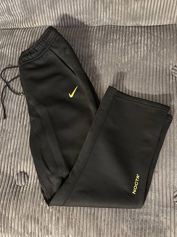 Pantaloni: Nike Nocta Jogginghose – Usato da Lengnau AG venduto da rockzipfel