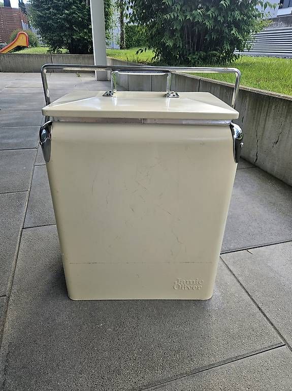 Frigoriferi & Refrigeratori: Retro Kühlbox von Jamie Oliver – Usato da Bremgarten AG venduto da chou89 3