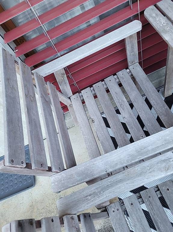 Set di tavolo e panche: Gartenmöbel-Set – Usato da Brienz BE venduto da falbabella 3