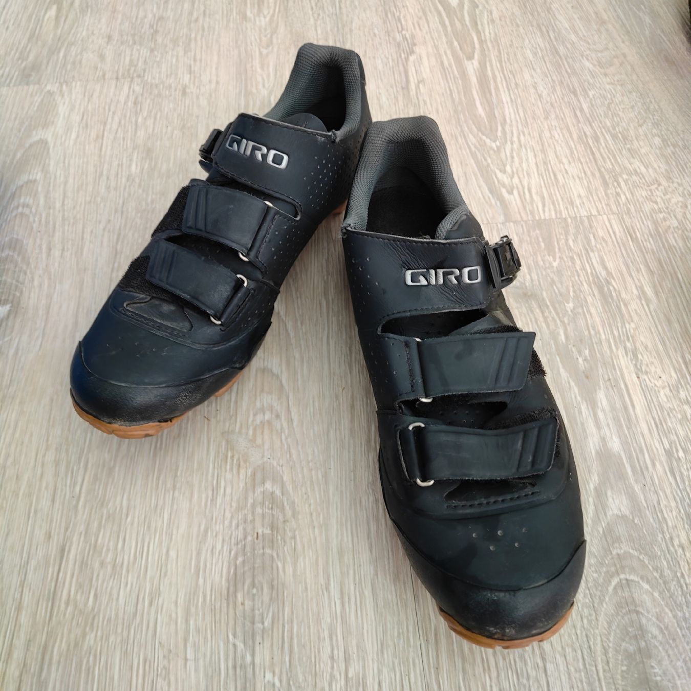 Giro Scarpe da uomo: MTB/trial bike Schuhe Gr 45 für clipless Pedal – Usato da Ranflüh venduto da ale_md2s
