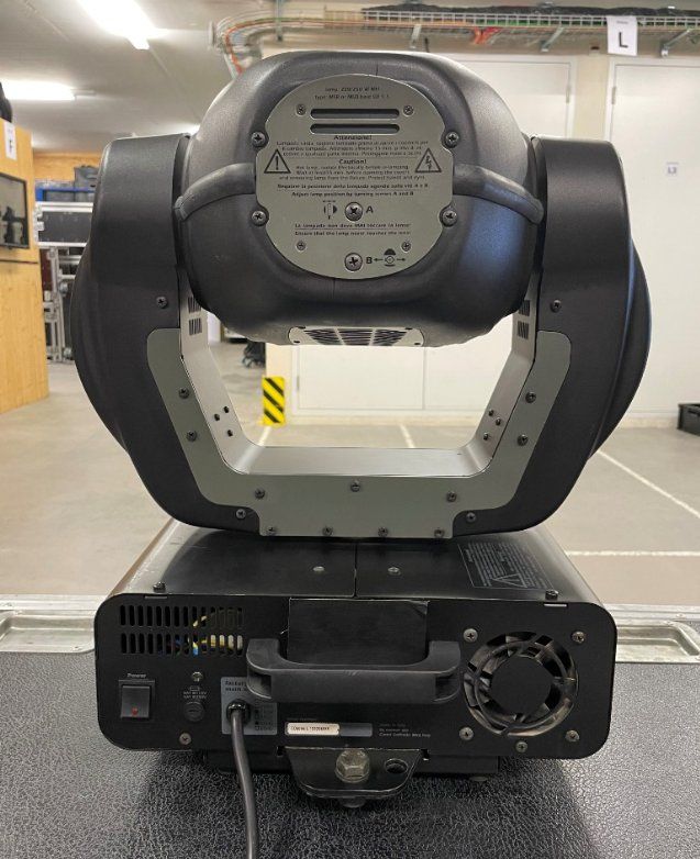 Lampade: Coemar Pro Spot 250LX – Usato da Maienfeld venduto da LehnerAkustikAG 1