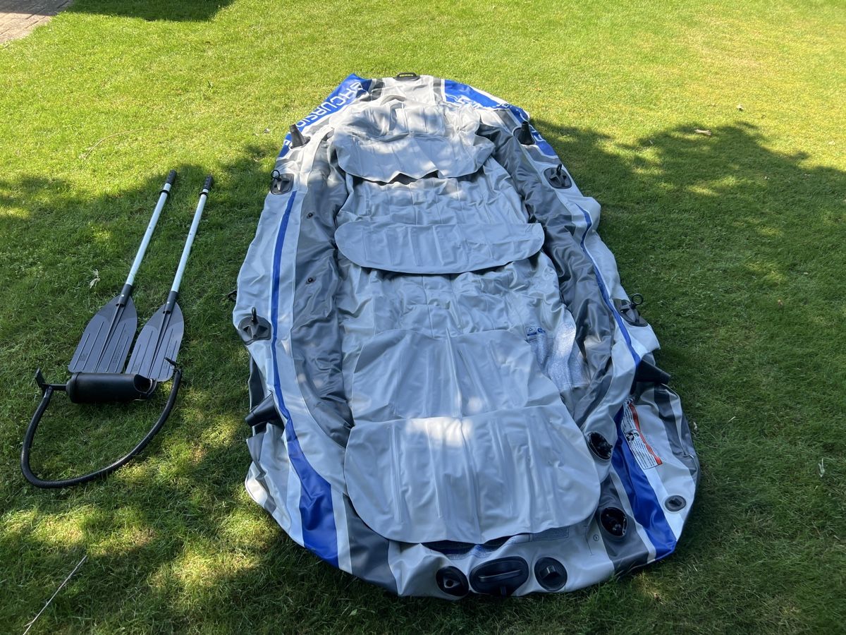 Boote: Schlauchboot INTEX Excursion 5 mit Paddel und Pumpe – Gebraucht aus St.Ursen von P.Carrel 1