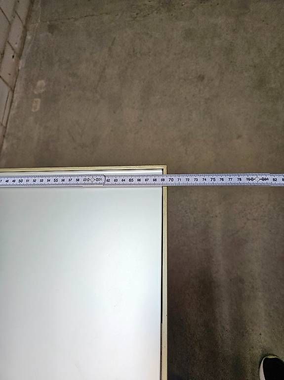 Tavoli: Wunderschöner Tisch oder Dekotisch aus Metall/Glas – Usato da Bürglen TG venduto da sar_wn9w 3
