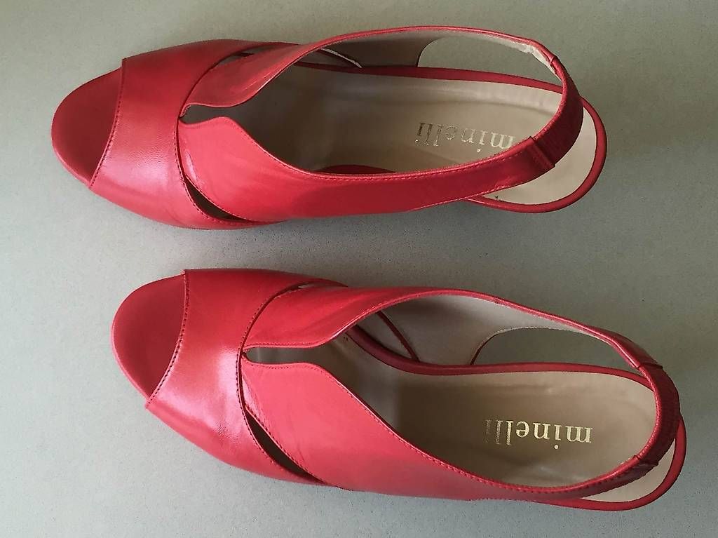 Scarpe da donna: Magnifiques escarpins MINELLI – Usato da Grand-Lancy venduto da paddydy 1