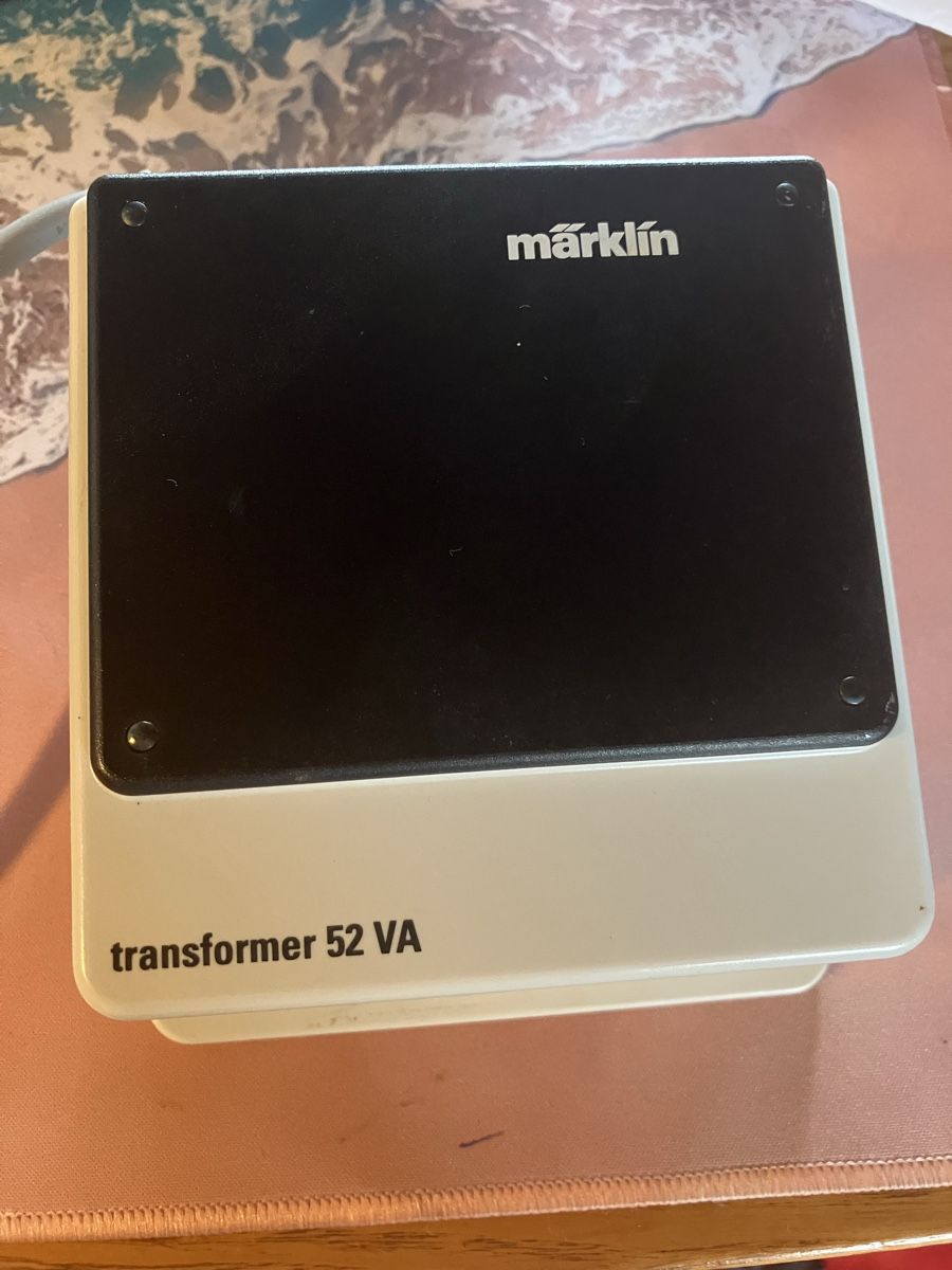 Märklin Modelleisenbahnen: Märklin 6002 Transformer 52VA – Gebraucht aus Steffisburg von