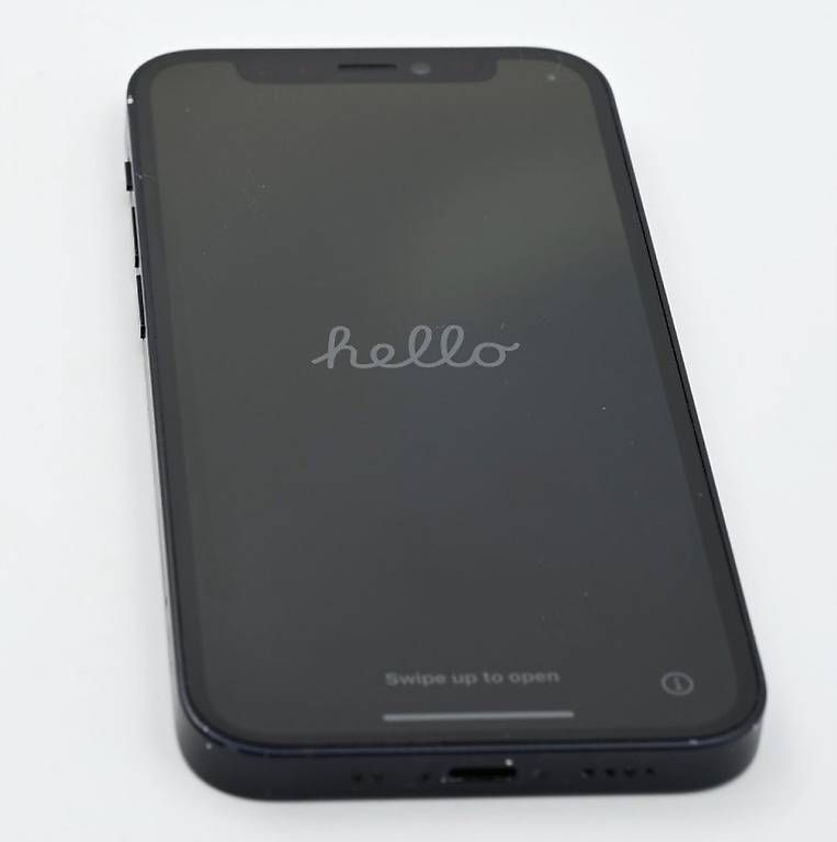 Apple Portables: Apple iPhone 12 Mini, 128GB – D'occasion à Marthalen par ironh1tsch 4