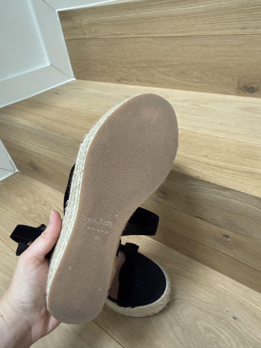 Ba&Sh Damenschuhe: Bash platform sandals size 36, worn twice – Gebraucht aus Echichens von Lorevitto 2
