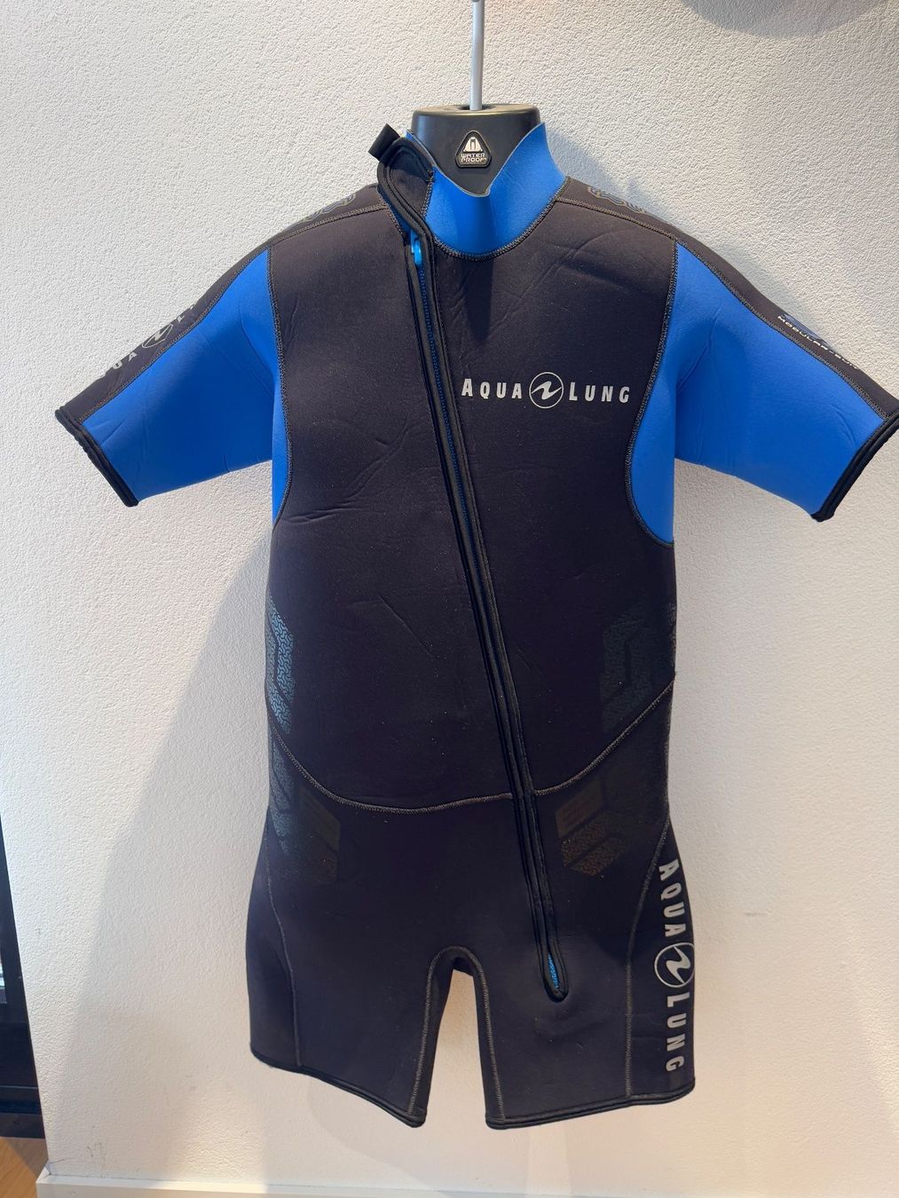 Mute per immersioni: Tauchanzug + Eisweste Aqualung – Usato da St. Gallen venduto da Jael0123 1
