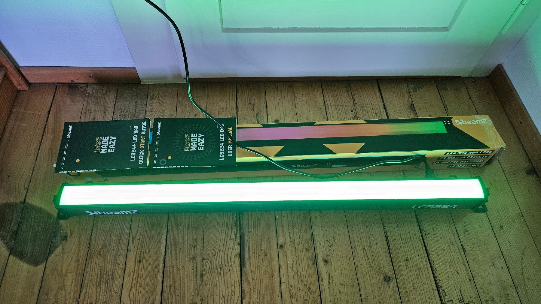 Lampade: BeamZ LCB224 LED Bar No 1 – Usato da Männedorf venduto da egl_nfg9
